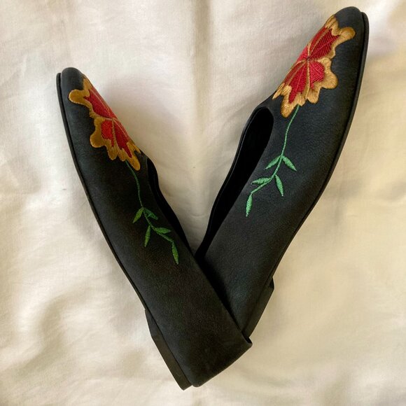Great Condition, SZ 8.5, SEYCHELLES, Embroidered Black Suede Ballet Flats - Picture 3 of 5